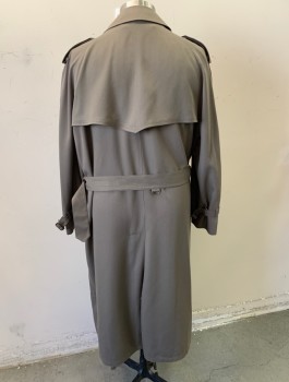 Mens, Coat, Trenchcoat, LONDON FOG, Mushroom-Gray, Wool, Solid, 46 L, Double Breasted, 6 Buttons, Epaulets, Belted Cuffs, Asymmetric Flap at One Side of Chest, Raglan Sleeves, **With Matching Belt