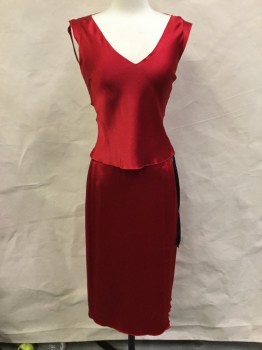 Womens, Dress, Piece 1, DEVELOPEMENT, Red, Silk, Solid, S, V-neck, Plunging V-back, Tiny Sleeve Caps, Overlocked Edges, Thin Strap Across Back at Shoulders