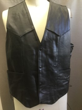 Mens, Leather Vest, RLEATHER, Black, Leather, Solid, 48, V-neck, Snap Front, Slit Pockets, Partly Unstitched on Front, , Side Lacing