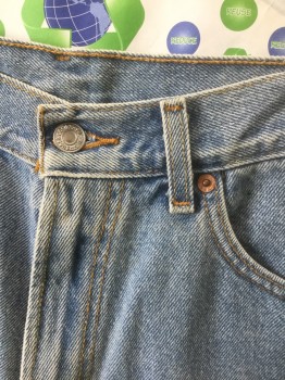 LEVI'S, Denim Blue, Cotton, Solid, Light Wash Denim Jorts, 5 Pockets, Zip Fly, 9" Inseam