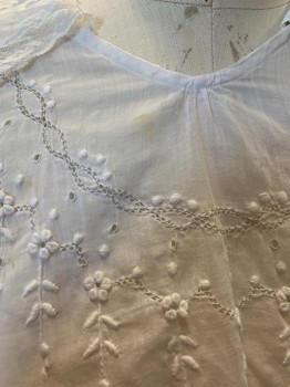 Womens, Blouse 1890s-1910s, MTO, White, Cotton, Solid, W31, B36, Puritan Collar, Collar Semi-detaches on Left Side, Long Sleeves, Pullover, Buttons Down Left Side, Tie Back, Lace at Collar, Eyelet Lace, *Stain Center Front*