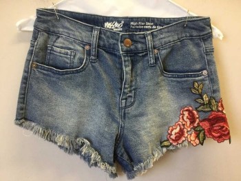 MOSSIMO, Lt Blue, Cotton, Lycra, Heathered, Heather Light Blue  Denim Short Shorts,  Washed Out Front, Zip Front,  with Red Roses/ Green Leaves Embroidery Applique on Left Side Hem, Frayed Hem