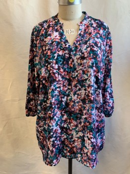 BOUTIQUE, Teal Green, White, Black, Red, Peach Orange, Polyester, Abstract , 1/2 Button Placket Front, Band Collar, 3/4 Sleeve with Elastic Cuff, High-Low Hem, Gathered at Back Yoke