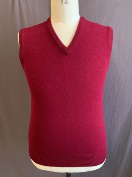 Mens, Vest, ALAN PAINE, Wine Red, Wool, Solid, L, Ribbed V-neck, Ribbed Armholes/Waistband