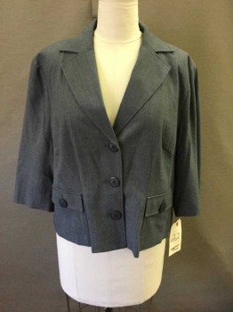 NEWPORT NEWS, Lt Gray, Polyester, Rayon, Solid, Single Breasted, 3 Buttons,  3/4 Sleeves, 2 Pockets, Collar Attached,  Notched Lapel,