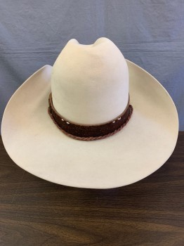 Mens, Cowboy Hat, BARON HAT INC, Lt Beige, 7 1/4, Fur Felt, 1.5" Brown Leather Hat Band With White Stitches, Leather Chin Strap, Gus Crease,
