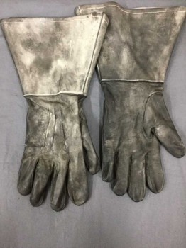 Unisex, Sci-Fi/Fantasy Gloves, DAMASCUS, Lt Gray, Gray, Charcoal Gray, Leather, Lt Gray Leather Covered In Gray/Charcoal Grease Stains, Gauntlet Style