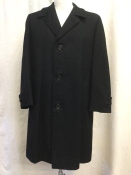 IMPORTED FABRICS, Black, Green, Wool, Nylon, Speckled, Notched Lapel, 3 Button Front, 2 Pockets, Back Vent, Fully Lined
Some Seams in the Lining are Opening Up.