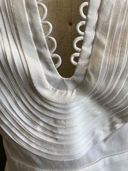 BCBG, White, Cotton, Nylon, Mandarin Collar, V-Plunge, Loop Along Plunge, S/S, Pleated Bib, Waistband, Pleated Waist, Belted  Back, *Small Stains At End Of Plunge