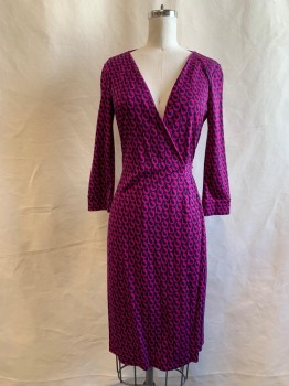 DVF, Magenta Purple, Black, Silk, Geometric, Wrap Dress, 3/4 Sleeve, Knee Length, Self Attached Belt
