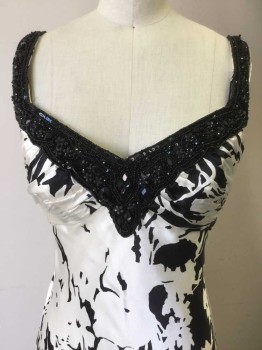 TERI JON, Black, White, Silk, Beaded, Floral, Sleeveless, Black Beaded Collar, Pleated Bust, Empire Waist, Zip Back, Floor Length Hem, Pleated at Center Back, with Extra Fabric Ruffle Button and Loop Closure of the Panels