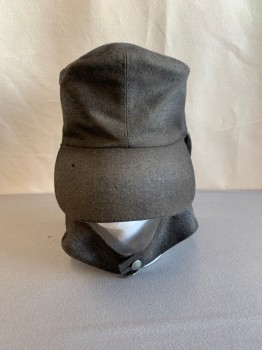 Mens, Sci-Fi/Fantasy Headpiece , N/L, Gray, Wool, Solid, Faded, O/S, HAT, Trapper Style, 2 Buttons at Chin Strap, 2 Tan Loops By Ear Flaps