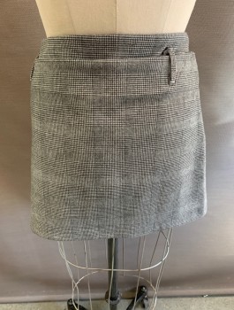 ZARA, Gray, White, Polyester, Viscose, Glen Plaid, 2 Tier Yoke Front, with Belt Loops and Pockets.