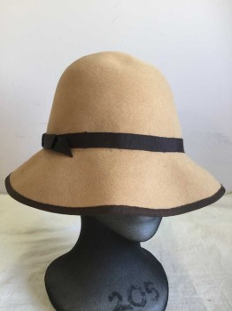 Womens, Hat , BONWIT TELLER, Camel Brown, Black, Wool, Solid, S, Cloche, Soft Derby Shape, with Dark Brown Thin Grosgrain Band and Bow, Grosgrain Edge Trim, 1920's/30's Repro