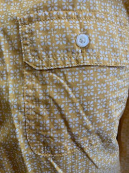 ST JOHNS BAY, Goldenrod Yellow, White, Cotton, Floral, Long Sleeves, Button Front, Collar Attached, 2 Pockets,