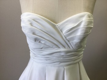 Womens, Wedding Gown, DAVID'S BRIDAL, White, Polyester, Solid, 6, Strapless, Boned Horizontal Pleated Sweetheart Bodice, Rouched Cummerbund Waistband, Back Zipper, Full Box Pleated Skirt with Built in Slip and Crinoline