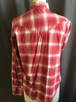 ROCKMOUNT, Red, Off White, Dk Red, Cotton, Plaid, Collar Attached, Yoke Front & Back, Off White with Silver Trim Diamond Snap Front, 2 Pockets with Flap, Long Sleeves,