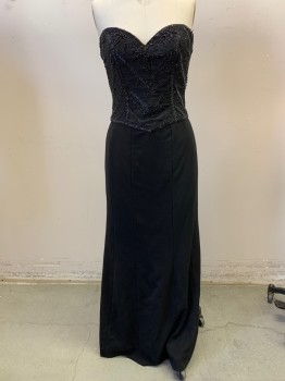 Womens, Evening Gown, OSCAR COLLECTION, Black, Polyester, Solid, 8, Strapless, Sweetheart Neckline, Zip Back, Full Length, Aline, Small Ball and Tube Bodice Beading in Star and Floral Shapes,