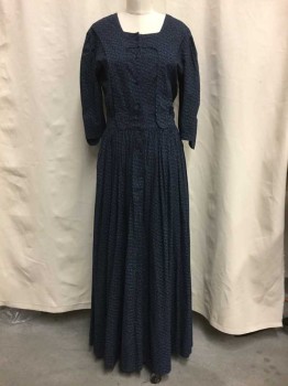 Womens, Dress 1890s-1910s, NO LABEL, Navy Blue, Blue, Cotton, Floral, 27, 34, Half Length Sleeve, Button Front Placket, Clasp Closure At Waist, Hem Below Knee, Rouching At Shoulders,