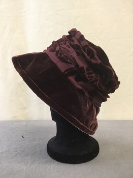 Womens, Hat , NO LABEL, Red Burgundy, Rayon, Silk, Solid, Floral, 7 1/8, Velvet, Short Brim