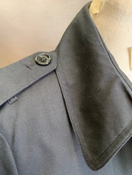 Womens, Coat, Trenchcoat, BURBERRY, Black, Poly/Cotton, Solid, Sz.6, Double Breasted, Collar Attached, Epaulettes at Shoulders, 2 Pockets, Belt Loops, Beige Burberry Plaid Lining, **Has No Belt