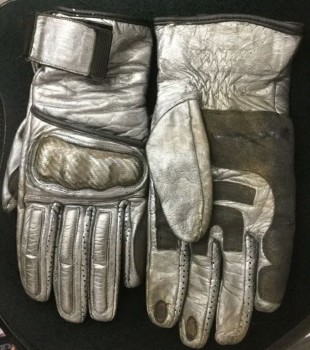 Unisex, Sci-Fi/Fantasy Gloves, N/L, Silver, Black, Leather, Kevlar, Color Blocking, XL, PAIR, Aged/Distressed, Motorcycle, Velcro Cinched Wrist