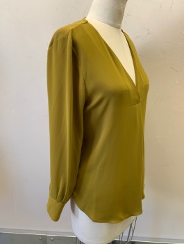 ANN TAYLOR, Pea Green, Polyester, Spandex, Solid, Crepe, Pullover, 3/4 Sleeves, V-Neck With Small Crossover