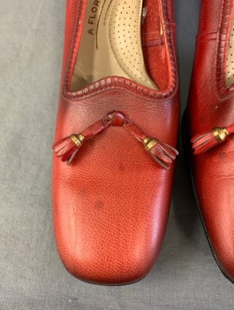 Womens, Shoe, RAMBLERS, Red, Leather, Solid, 8 AA, Heels, Square Toe, Small Self Bow Detail at Toe with Gold Tipped Tassles, Chunky 2 Inch Heels