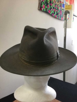 AKUBRA, Gray, Wool, Solid, Aged/Distressed,  Gray Gross Grain Ribbon Hat Band, See Photo Attached,