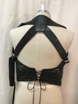 Mens, Vest, MTO, Black, Leather, Solid, 36, Stiff, Quilted, Zip Front, Lacing/Ties Back, with Woven Gun Harness Holster Attached