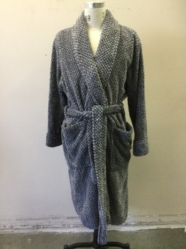 DANIEL BUCHLER, Charcoal Gray, White, Polyester, Mottled, Quilted Fuzzy Robe, Shawl Collar, 2 Pckts, with Self Belt, L/S, Tacked in Front