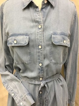 GAP, Lt Blue, Gray, Cotton, Heathered, Heather Light Blue Chambray, Collar Attached, Button Front, 2 Pockets W/flap, Long Sleeves,