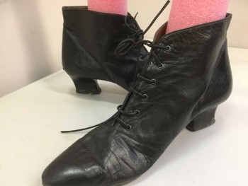 Womens, Boots, YVES SAINT LAURENT, Black, Leather, Solid, 7.5, Good Shape, Pointed Toe, Lace-up Ankle Boot, 2" Heel
