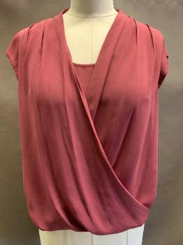 HALOGEN, Raspberry Pink, Polyester, Solid, S/S, Scoop Neck, Crossover, Pleated