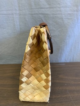 Womens, Purse, N/L, Tan Brown, Lt Brown, Straw, Basket Weave, Tropical Inspired, Rectangular Shape with 2 Circular Brown Bamboo Ring Handles, Lining is Earth Toned Abstract Print Cotton, Zip Closure
