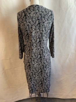 ANNE KLEIN, Black, Off White, Faded Black, Polyester, Elastane, Abstract , Wrap Style, V-neck, Long Sleeves, Ties Attached at Left Waist