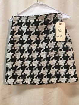 H&M, White, Black, Poly/Cotton, Houndstooth, White Embroiderred Houndstooth