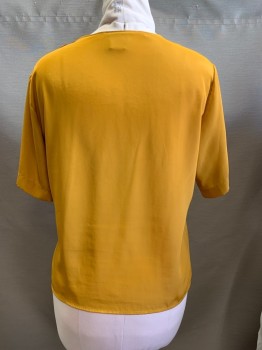 Womens, Blouse, PETERS & ASHLEY, Goldenrod Yellow, Polyester, Solid, B 38, 8, S/S, Pullover, Jewel Neckline, Fabric Covered Buttons on Left Shoulder