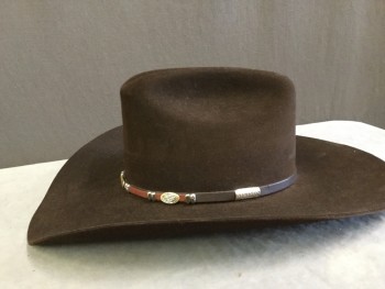 STETSON, Chocolate Brown, Sienna Brown, Silver, Fur Felt, Solid, Through Roads, Decorative Felt Band with Leather And Silver Details