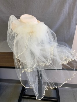 Womens, Hat , N/L, Cream, White, Wool, Silk, Wedding Hat, Felt with Flat Crown, Curled Brim, White Silk Flowers and Pearls, Train of Tulle Netting Attached in Back