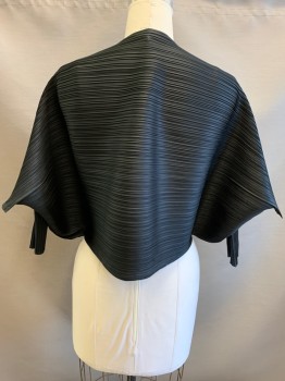 N/L, Black, Poly/Cotton, Solid, Permanent Pleating, Open Front, Interesting Cut