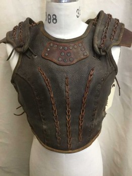 Mens, Historical Fict. Breastplate , MTO, Brown, Leather, Ch 34, Short Breastplate, Laced At Shoulders And Sides, Braided Loop Detail Front, And On Shoulder Plates