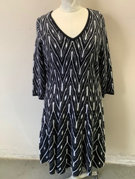LANE BRYANT, Black, White, Cotton, Rayon, Abstract , Knit, Deep V-neck, 3/4 Sleeves, A-Line, Knee Length
