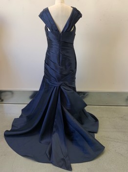 BADGLEY MISCHKA, Navy Blue, Polyester, Solid, Mermaid Style Gown, Shoulder Cap, Sweetheart Neckline, Embroiderred and Beaded Detail on Right Shoulder, Pleats and Folds All Throughout, Large Bow Detail in Bottom Back, Back Zipper,
