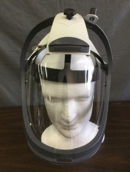 Unisex, Sci-Fi/Fantasy Helmet, N/L MTO, Eggshell White, Clear, Black, Plastic, O/S, Helmet/Face Shield, Partially Covers Head with Clear Shield to Cover Face, Made To Order, Paint is Chipped in Back
