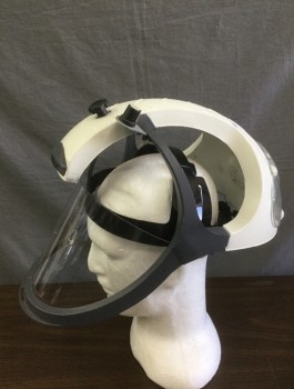Unisex, Sci-Fi/Fantasy Helmet, N/L MTO, Eggshell White, Clear, Black, Plastic, O/S, Helmet/Face Shield, Partially Covers Head with Clear Shield to Cover Face, Made To Order, Paint is Chipped in Back