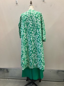 N/L, Kelly Green Acetate, Short Sleeve,  Round Neck,  Circle Skirt, Hem Below Knee, Self Piping, V Shape Waistline In Back W/Peplum Ruffle (In Back Only), Center Back Zipper, COMES with REVERSIBLE *Non Coded* Coat.  Cream with Kelly Green Daisies On One Side & Solid Kelly Green On The Other