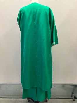 N/L, Kelly Green Acetate, Short Sleeve,  Round Neck,  Circle Skirt, Hem Below Knee, Self Piping, V Shape Waistline In Back W/Peplum Ruffle (In Back Only), Center Back Zipper, COMES with REVERSIBLE *Non Coded* Coat.  Cream with Kelly Green Daisies On One Side & Solid Kelly Green On The Other