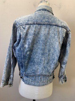 EAST WEST, Lt Blue, White, Cotton, Mottled, Acid Wash, Denim Jean Jacket, Button Front, 2 Flap Pocket, 2 Pockets on Seams, Wide Armseye, Box Pleat Back, Wide Back Waistband, with Button Tabs, Clean with a Little Aging, One Rust Spot
