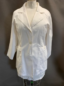BARCO, Off White, Poly/Cotton, Solid, Notched Lapel, 3 Bttns, 2 Pckts with Tabs with Bttns,